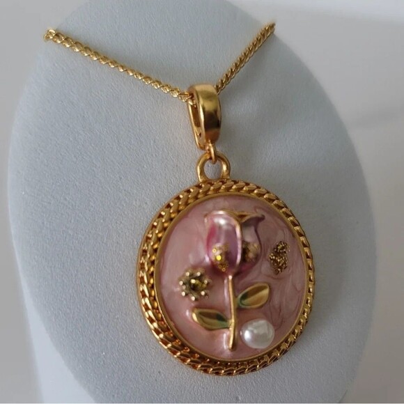 Delicate Rose Pendant Necklace - Picture 3 of 7